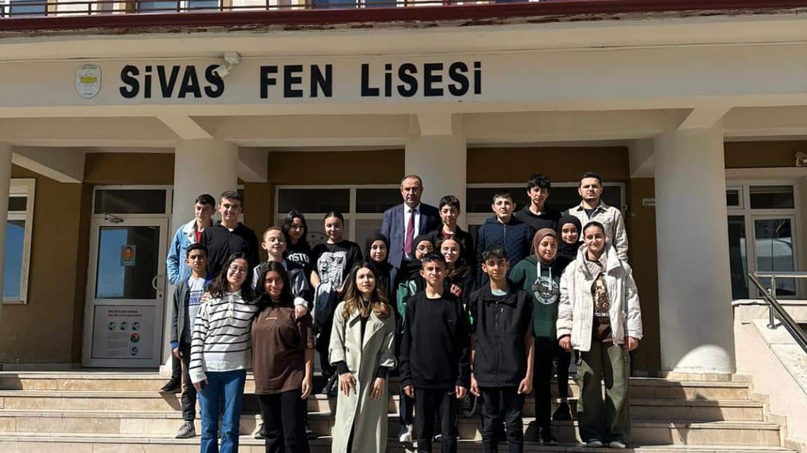 8.Sınıf Öğrencilerimiz ile Sivas'taki Bazı Liselere Tanıtım Gezileri Düzenledik.